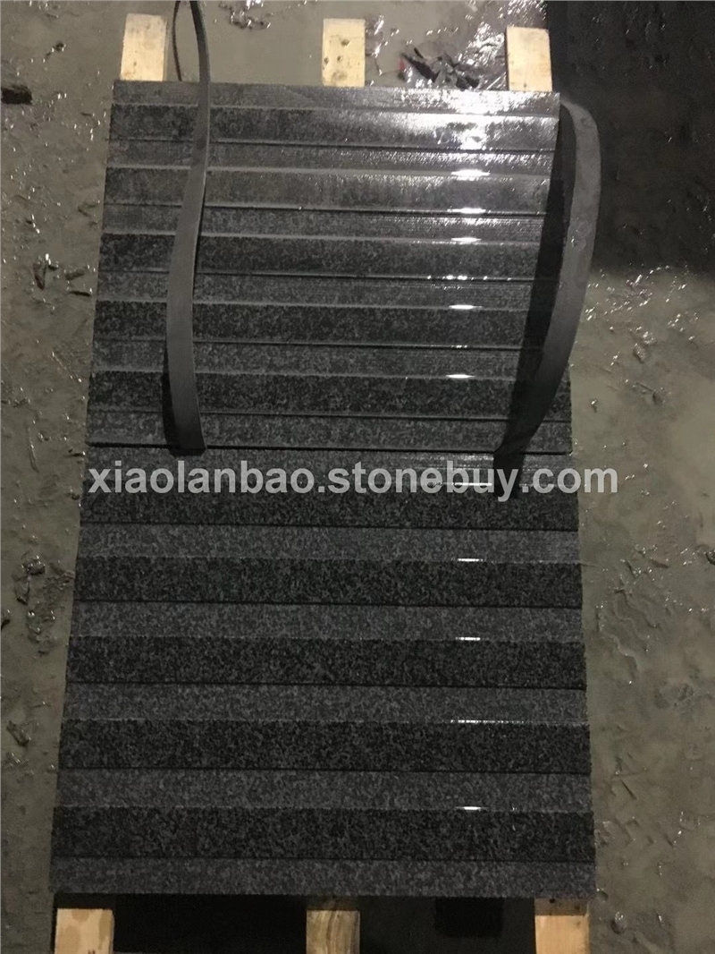 宁德小蓝宝花岗岩盲道石盲道砖新矿芝麻黑石材