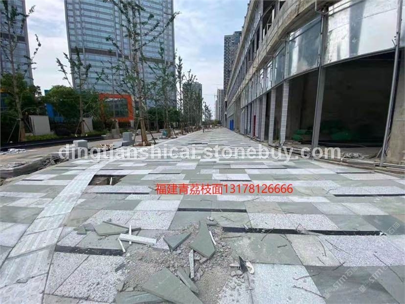 福建青荔枝面地铺 豆沙红厂家 木纹红 木纹红火烧面  木纹红荔枝面