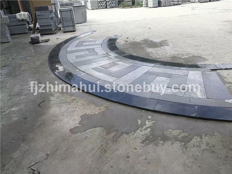 芝麻黑、芝麻灰异形台阶石