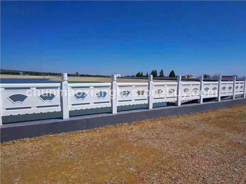 栏板