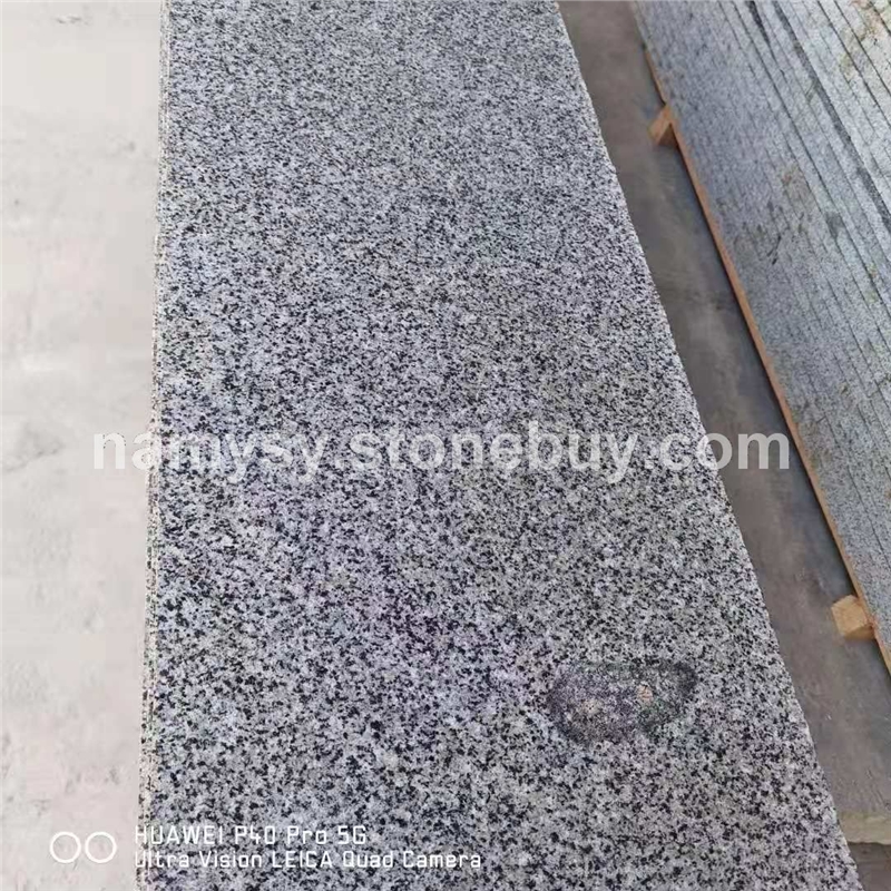 芝麻灰