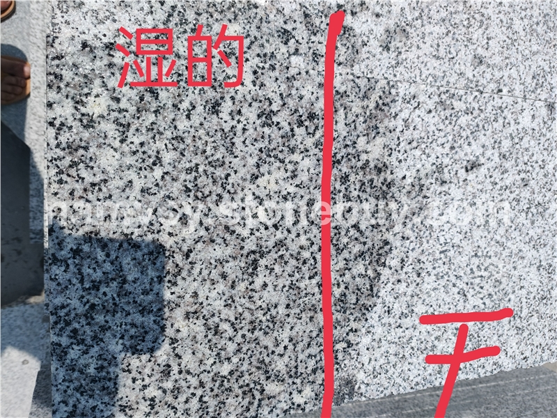 芝麻灰