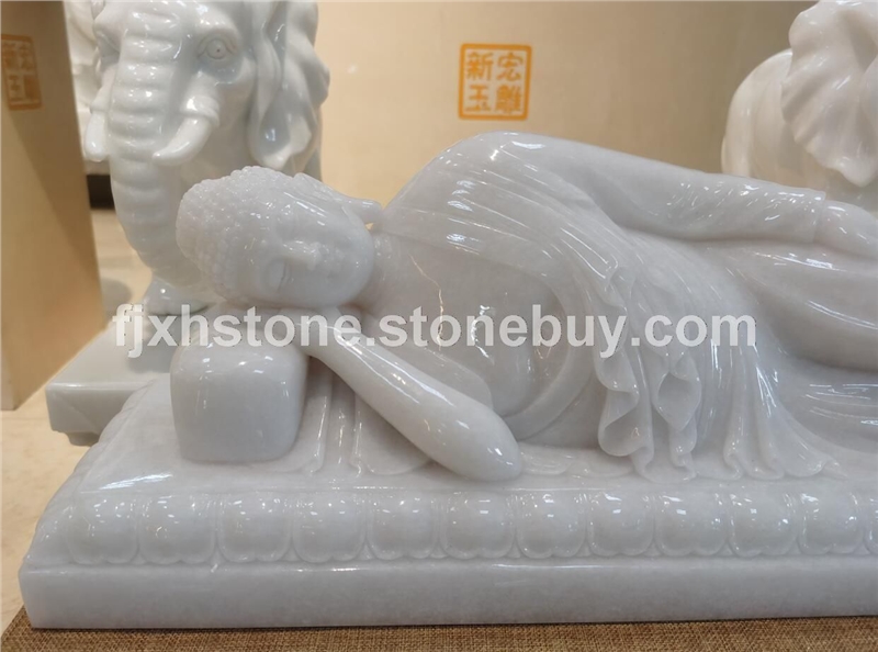 漢白玉佛雕像