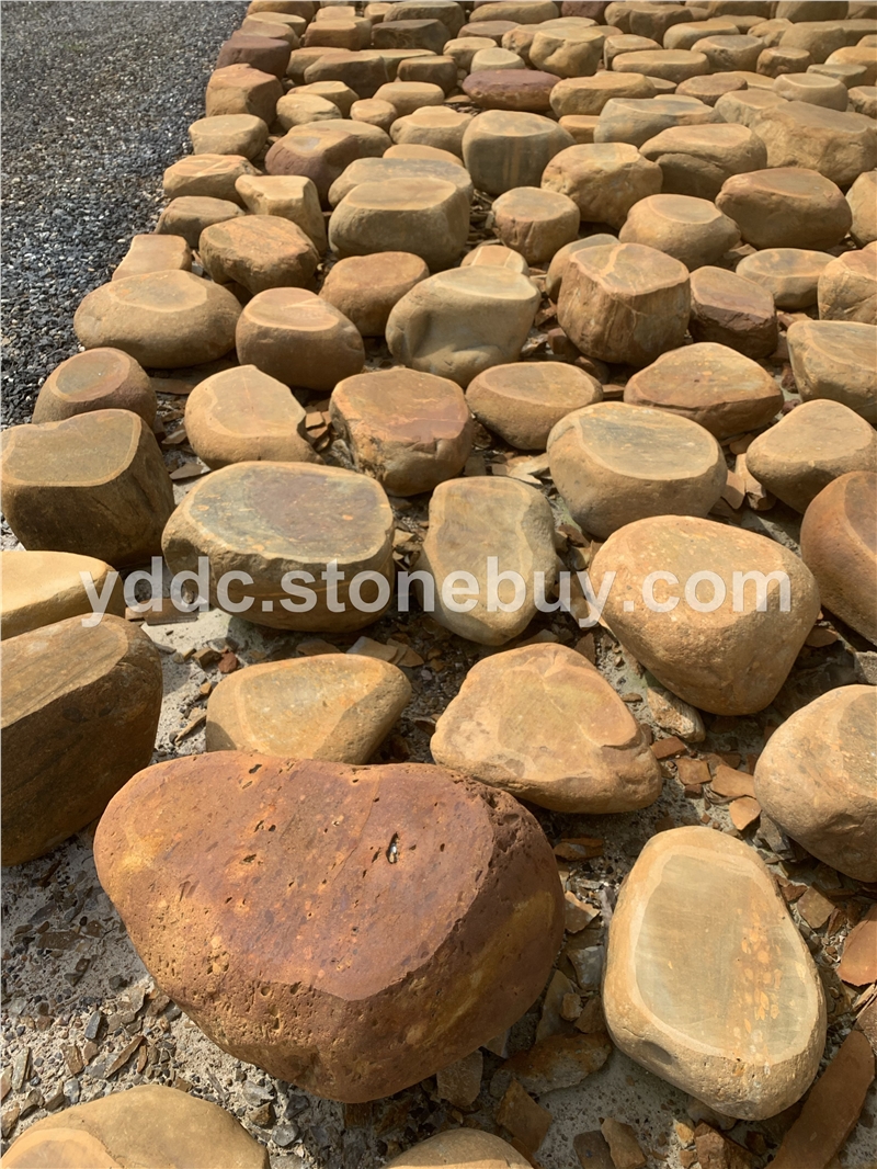 園林踏步石鋪路工程墊腳石石臺(tái)石凳加工制作