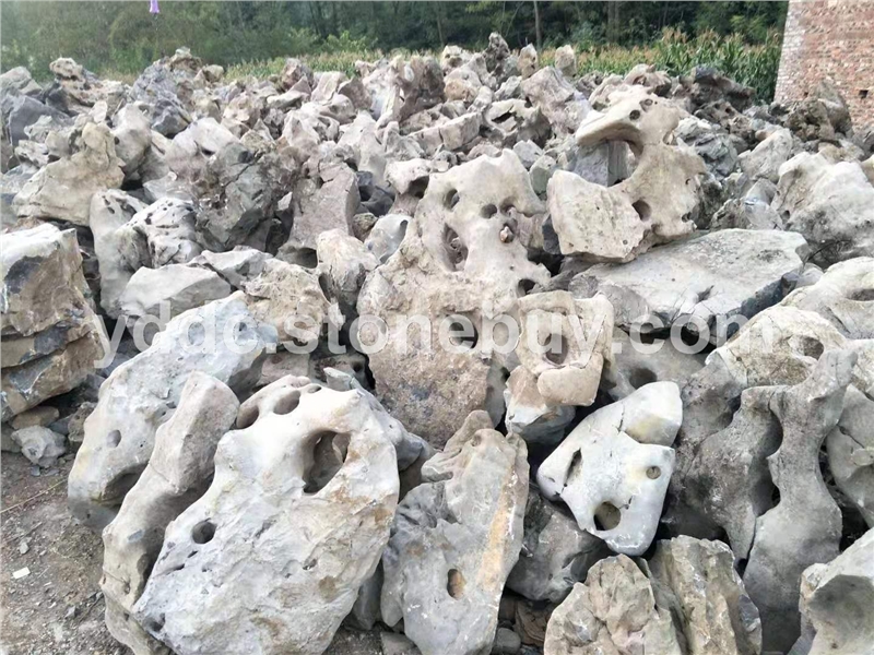 白太湖石小溪流水石包工包料