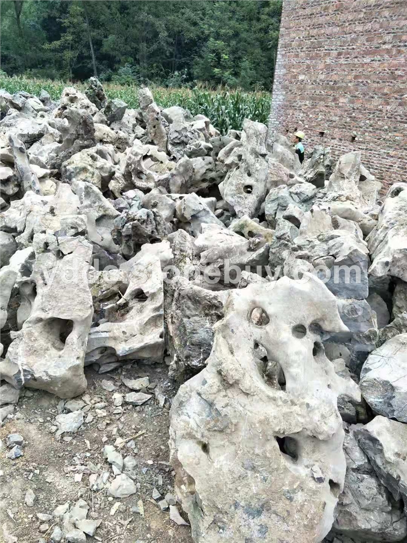白太湖石小溪流水石定制設(shè)計(jì)