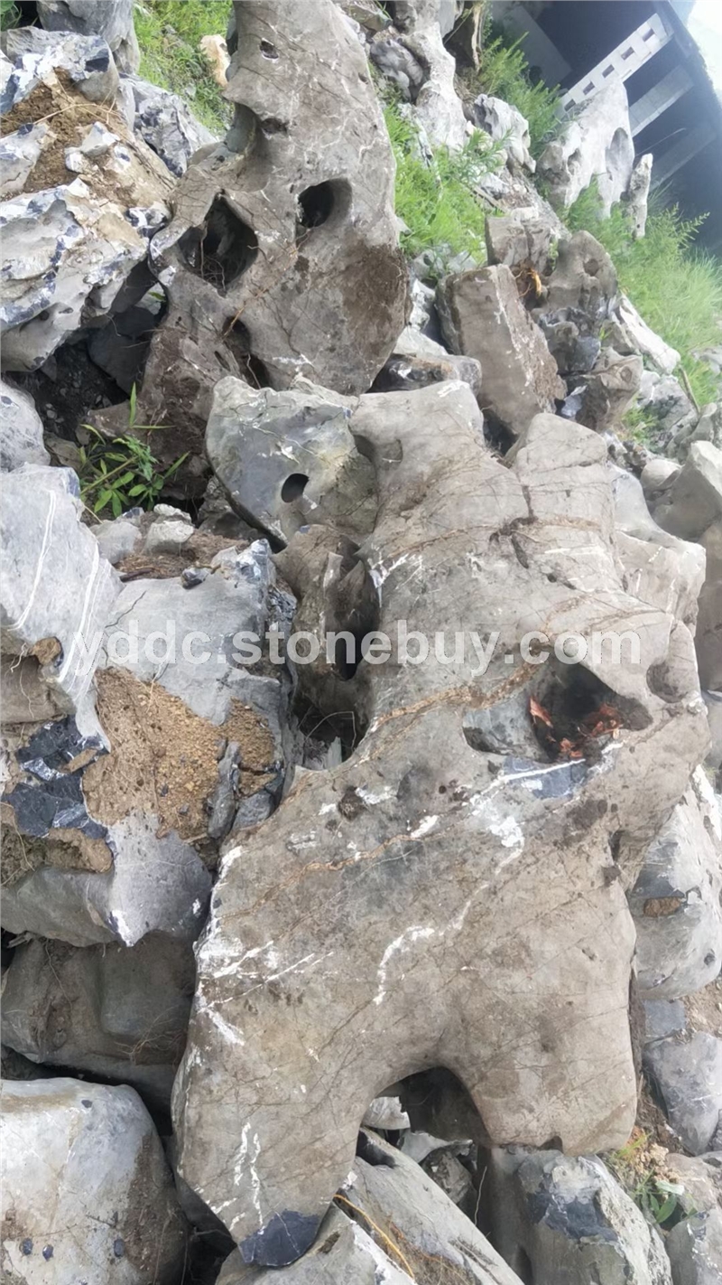 白太湖石白色景观石种类齐全