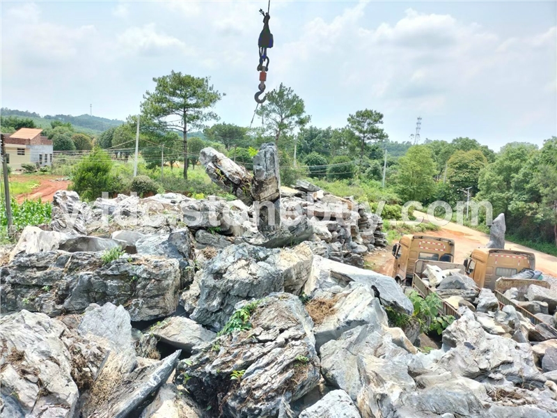 大型大英石自然石景观工程流水工程制作