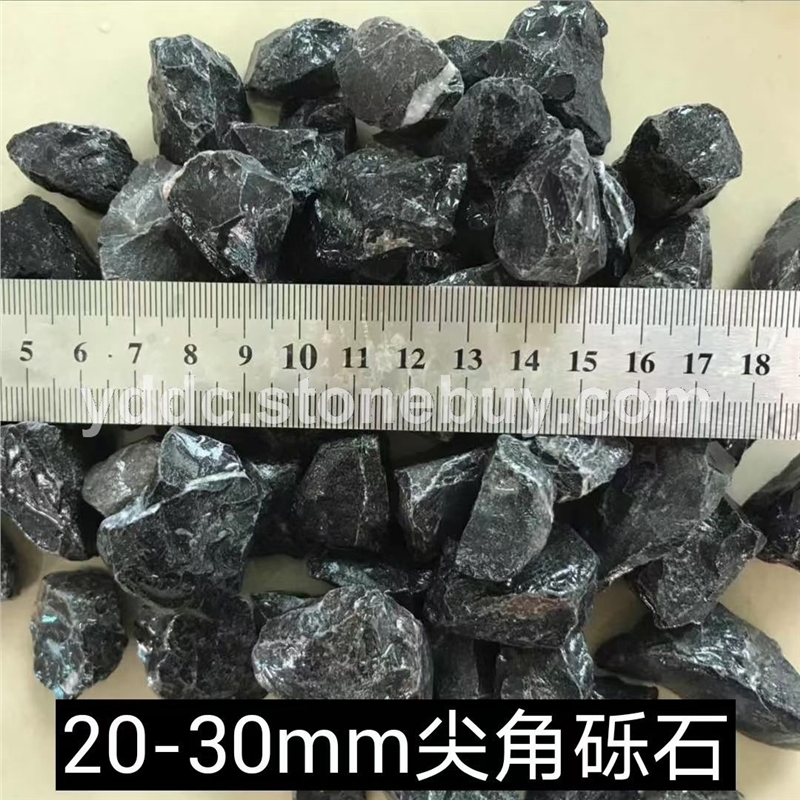 地坪砾石石米瓜子片瓜米石沙石基地别墅装修厂家供应