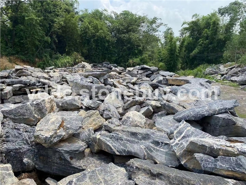 园林绿化太湖石房地产草坪景石河道驳岸护坡