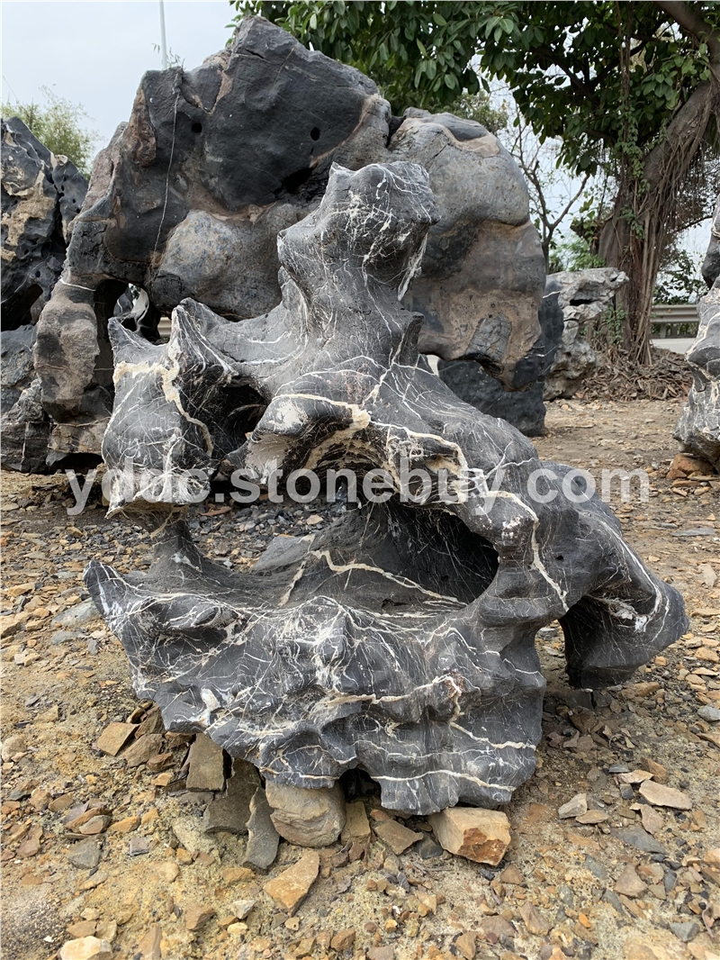 鼎诚园林精品太湖石集团特置景观石摆件