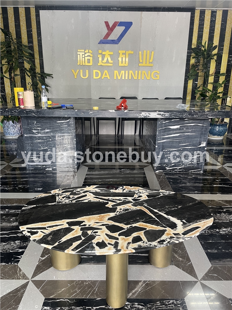 宝格丽金茶几