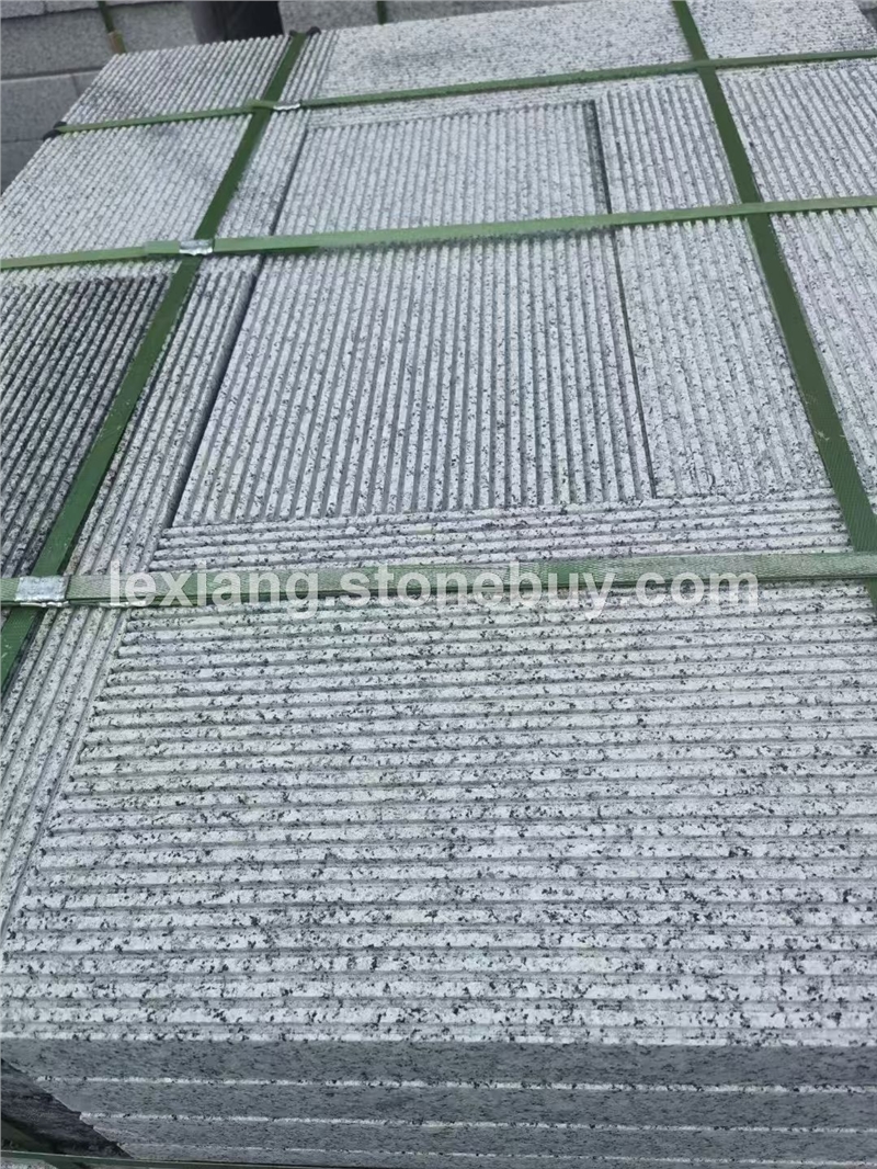 芝麻白拉丝面