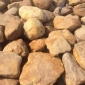 良好园林批发驳岸石,假山石,草坪石,溪流石,精品黄腊石,精品黄蜡石产地直销
