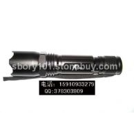 軍用戰(zhàn)術(shù)強(qiáng)光手電筒
