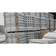 包装好的青石路沿石