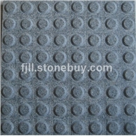 芝麻黑点状盲道石