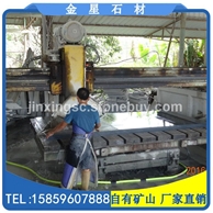 芝麻黑工程板 中切加工现场